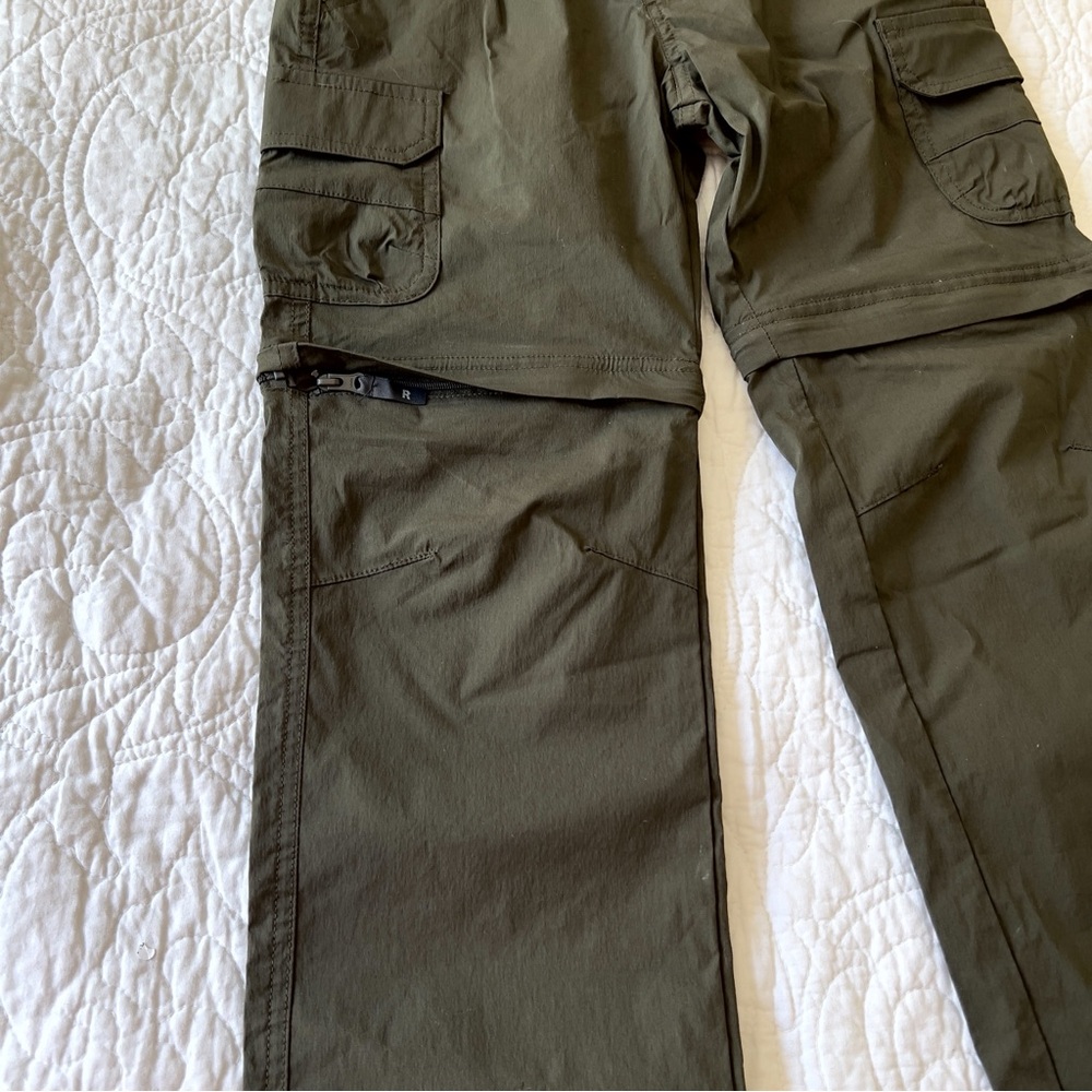 NWOT CQR convertible cargo pants - Picture 3 of 10